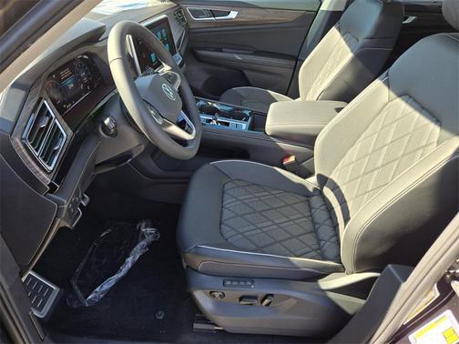 2026 Volkswagen Atlas 2.0T SEL Premium R-Line 4MOTION