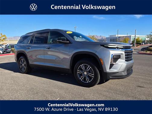 2024 Chevrolet Traverse LT