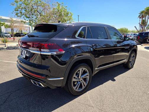 2024 Volkswagen Atlas Cross Sport 2.0T SEL