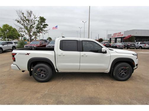 2025 Nissan Frontier PRO-X