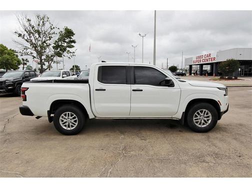2023 Nissan Frontier S