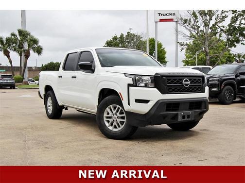 2023 Nissan Frontier S