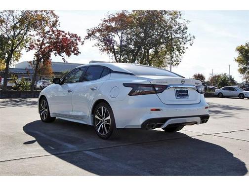 2023 Nissan Maxima SV