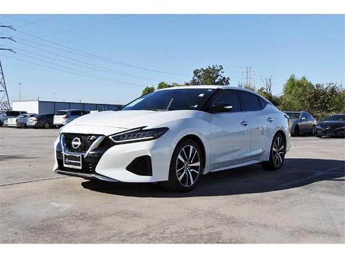 2023 Nissan Maxima SV