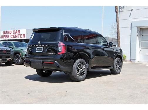 2025 Nissan Armada Platinum