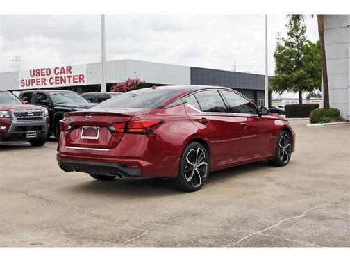 2023 Nissan Altima 2.5 SR