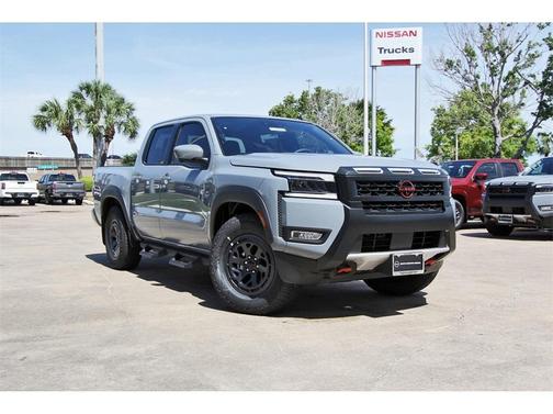 2025 Nissan Frontier PRO-X