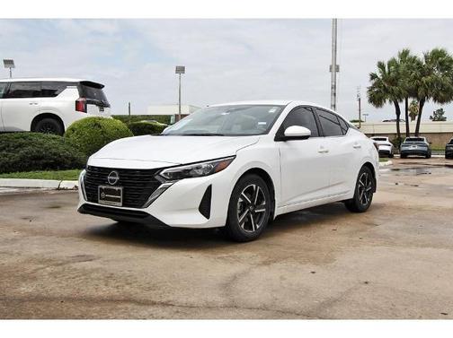 Aspen White 2025 Nissan Sentra SV