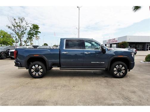 2024 GMC Sierra 2500 Denali