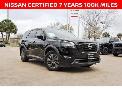Black 2024 Nissan Pathfinder S