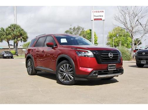 2024 Nissan Pathfinder SL