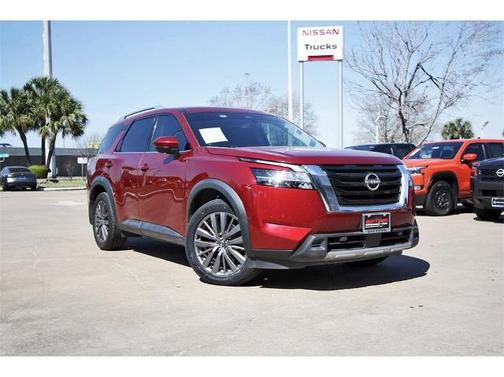 2024 Nissan Pathfinder SL