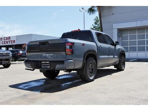 2025 Nissan Frontier PRO-X