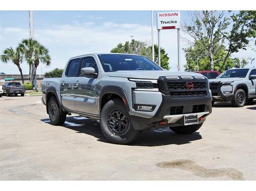 2025 Nissan Frontier PRO-X