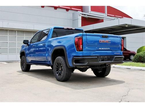 2023 GMC Sierra 1500 AT4X