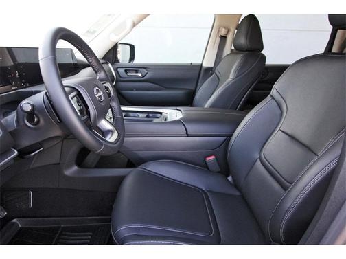 2025 Nissan Armada SV