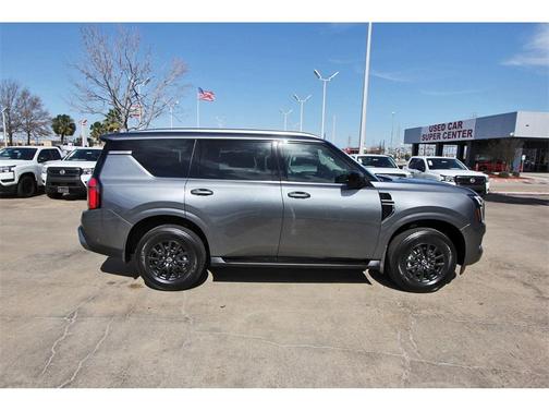 2025 Nissan Armada SV