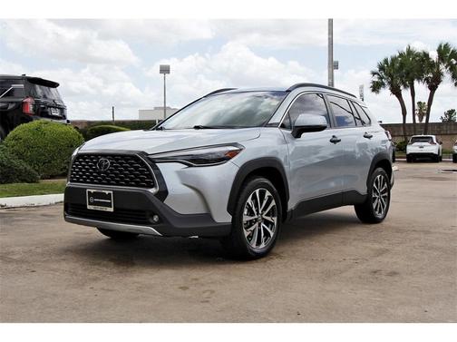 2023 Toyota Corolla Cross XLE