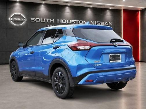 Electric Blue Metallic 2025 Nissan Kicks Play S