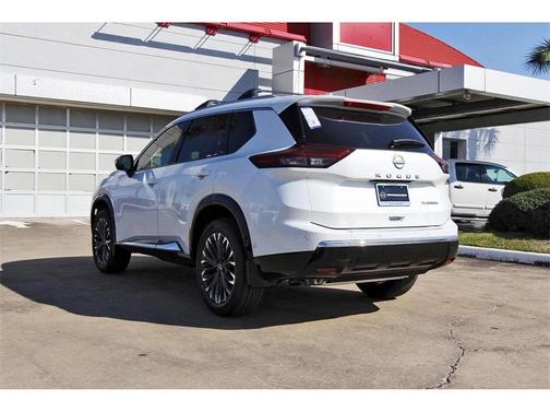 2025 Nissan Rogue Platinum