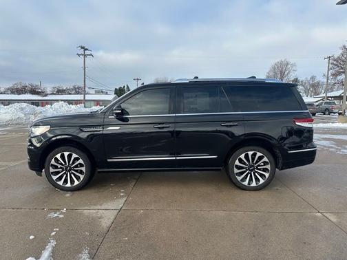 2024 Lincoln Navigator RESERVE