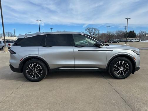 2024 Lincoln Nautilus PREMIERE