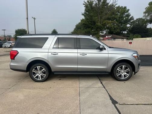 2024 Ford Expedition XLT