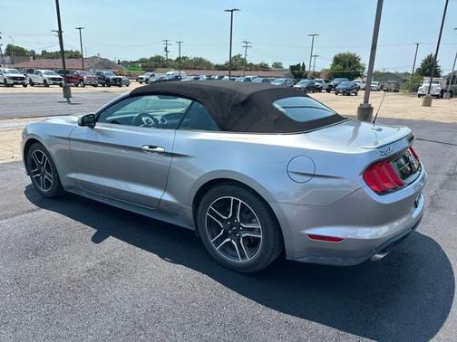 2023 Ford Mustang ECOBOOST PREMIUM