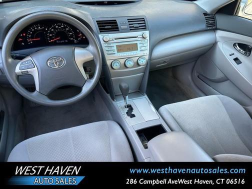 2009 Toyota Camry LE