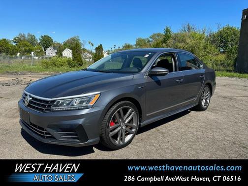 Platinum Gray Metallic 2017 Volkswagen Passat 1.8T R-Line w/Comfort