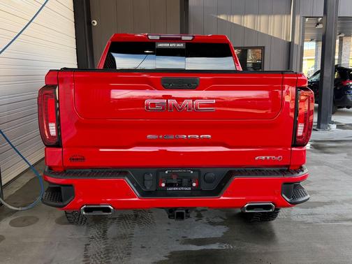 2022 GMC Sierra 1500 AT4