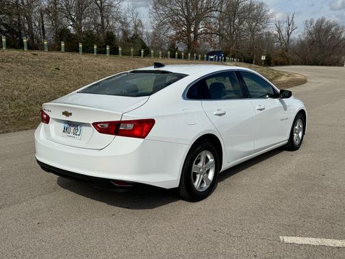 2021 Chevrolet Malibu 1LS