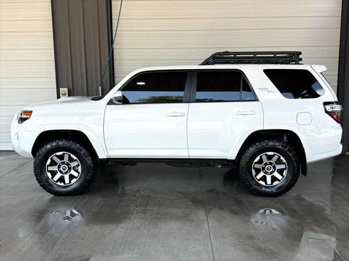 2024 Toyota 4Runner TRD Off Road