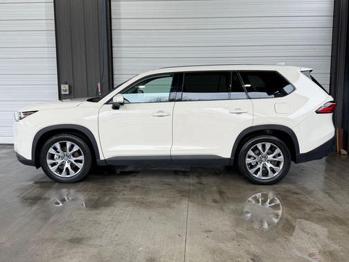 2024 Toyota Grand Highlander Hybrid XLE