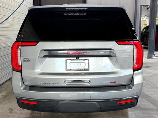 2024 GMC Yukon XL 4WD AT4