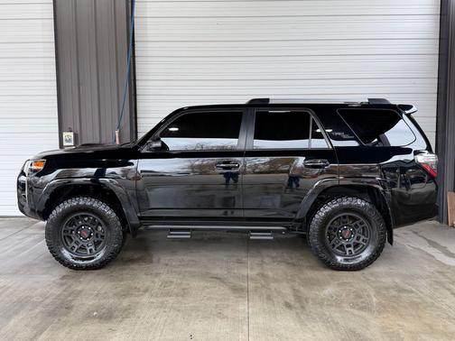2018 Toyota 4Runner TRD Off Road Premium