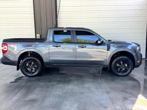 2023 Ford Maverick Lariat