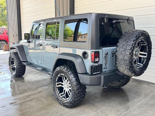 2014 Jeep Wrangler Unlimited Sport