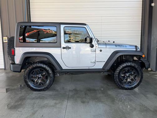 2016 Jeep Wrangler Willys Wheeler