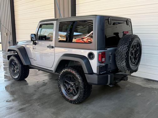 2016 Jeep Wrangler Willys Wheeler