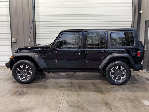 2020 Jeep Wrangler Unlimited Sport Altitude