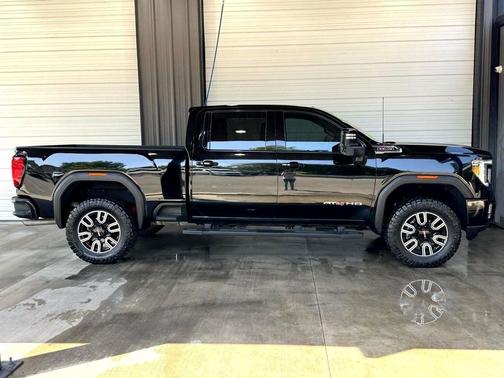 2021 GMC Sierra 2500 AT4