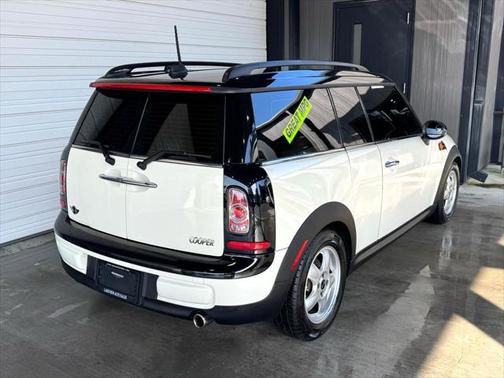 2011 MINI Cooper Clubman Base