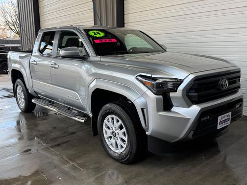 2024 Toyota Tacoma SR5