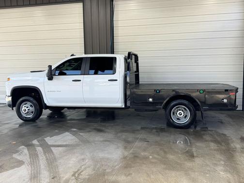 2022 Chevrolet Silverado 3500 WT
