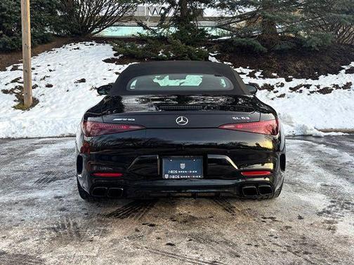 2022 Mercedes-Benz AMG SL 63 Base