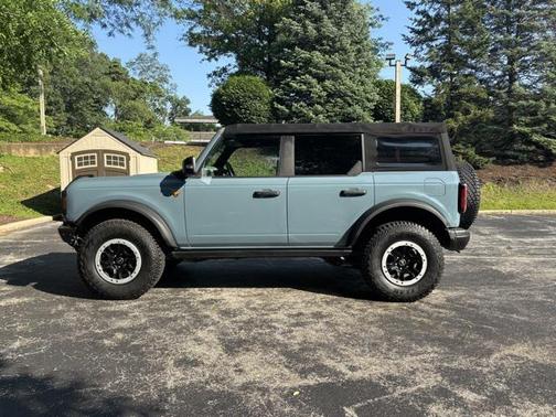 2021 Ford Bronco Badlands