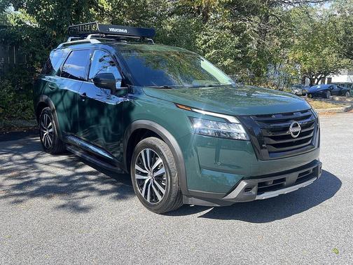 2024 Nissan Pathfinder Platinum 4WD