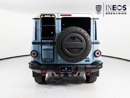 2025 INEOS Grenadier Fieldmaster