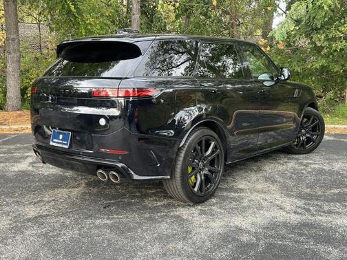 2025 Land Rover Range Rover Sport P635 SV Edition Two